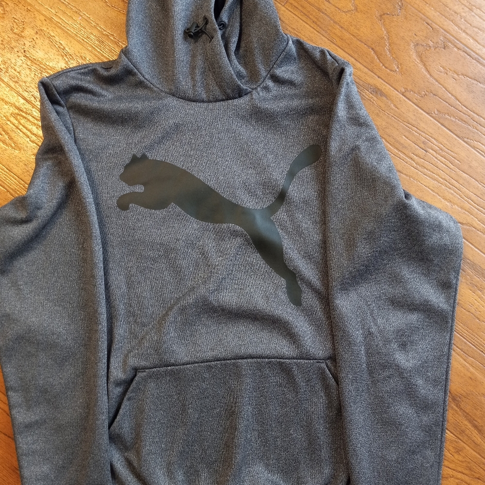 EUC Puma Hoodie Boys Large